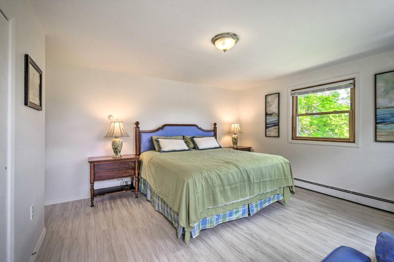 Roomy Montour Falls Retreat With Private Pool! Exteriör bild