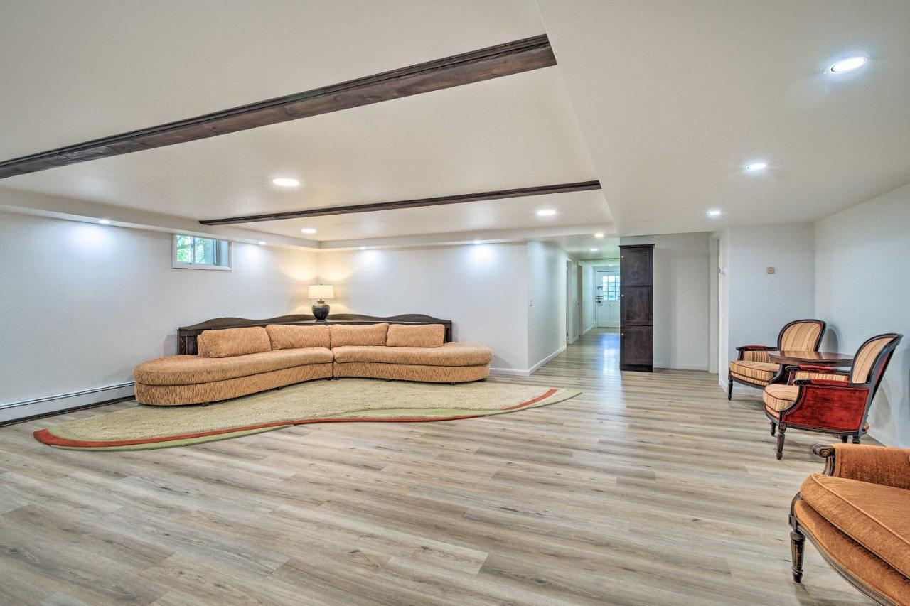 Roomy Montour Falls Retreat With Private Pool! Exteriör bild